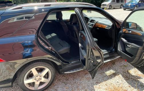 2013 Mercedes-Benz M-Class ML 550 4MATIC