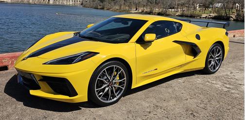 2025 Chevrolet Corvette Stingray w/2LT