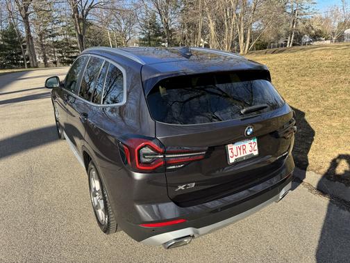 Black 2022 BMW X3 xDrive30i