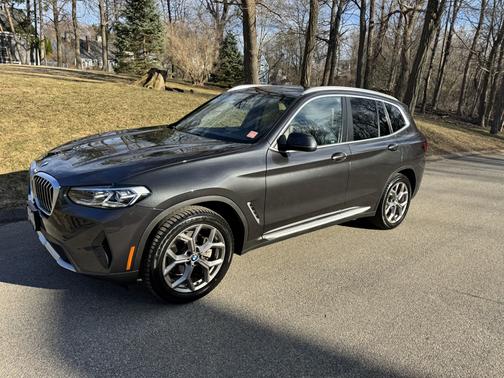 Black 2022 BMW X3 xDrive30i