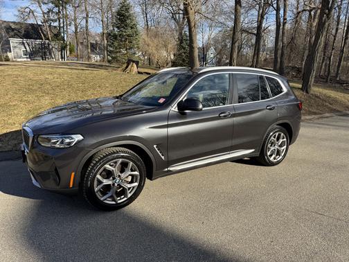 Black 2022 BMW X3 xDrive30i