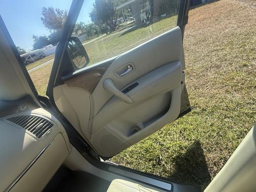 2014 INFINITI QX80 Base