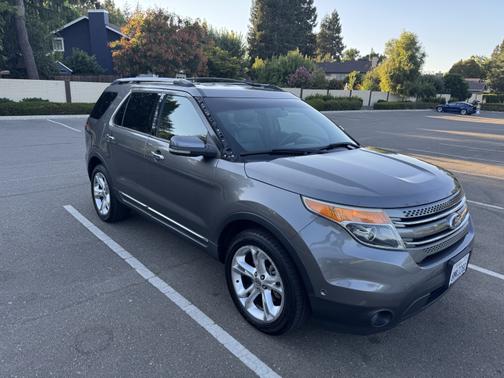 2011 Ford Explorer Limited