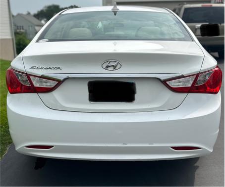 2011 Hyundai SONATA GLS