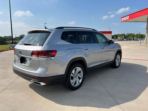 2023 Volkswagen Atlas 2.0T SE w/Technology