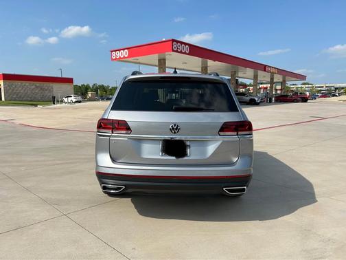 2023 Volkswagen Atlas 2.0T SE w/Technology
