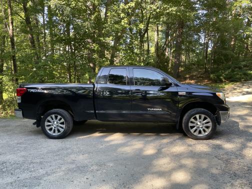2010 Toyota Tundra Grade