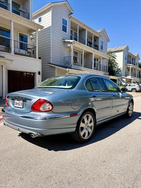 Blue 2006 Jaguar X-Type 3