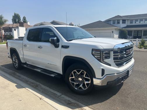 2023 GMC Sierra 1500 SLT
