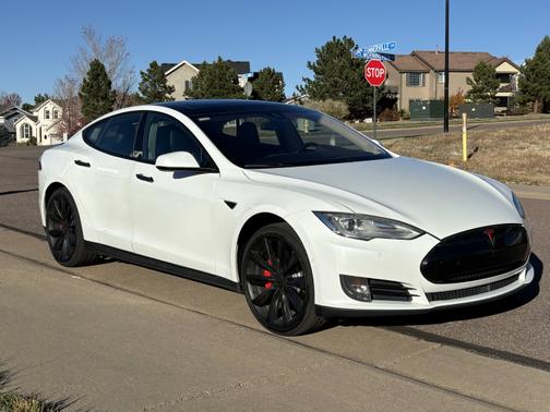 2014 Tesla Model S P85D