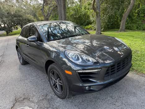 2017 Porsche Macan Macan