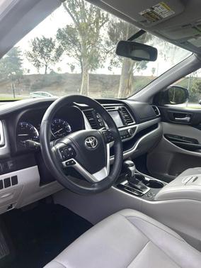 2014 Toyota Highlander XLE