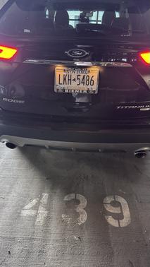 Black 2019 Ford Edge Titanium