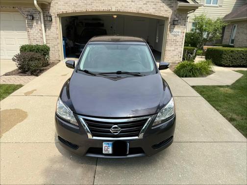 Gray 2013 Nissan Sentra SL