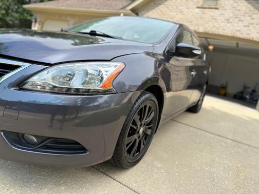 Gray 2013 Nissan Sentra SL