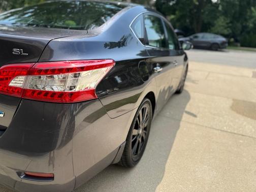 Gray 2013 Nissan Sentra SL