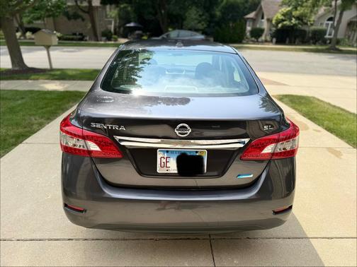 Gray 2013 Nissan Sentra SL