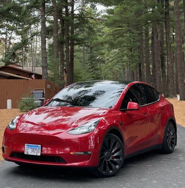 2023 Tesla Model Y Performance