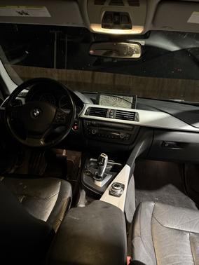 2012 BMW 328 i