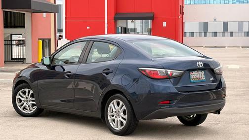 Blue 2018 Toyota Yaris iA Base