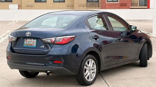 Blue 2018 Toyota Yaris iA Base