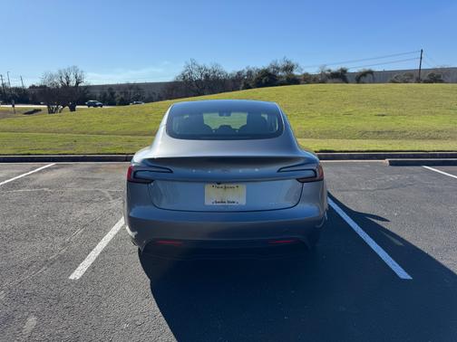 2025 Tesla Model 3 Long Range AWD