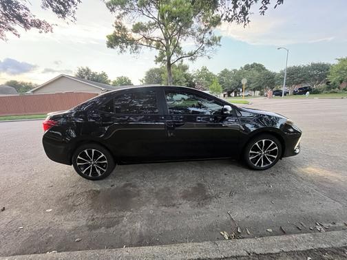 2017 Toyota Corolla XSE