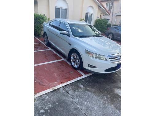 2010 Ford Taurus SEL