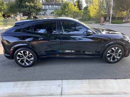 Black 2022 Ford Mustang Mach-E Premium