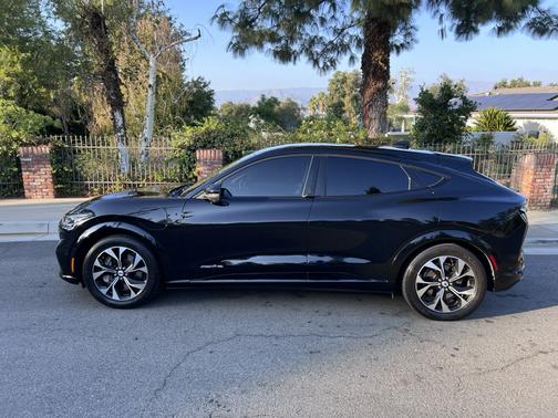 Black 2022 Ford Mustang Mach-E Premium