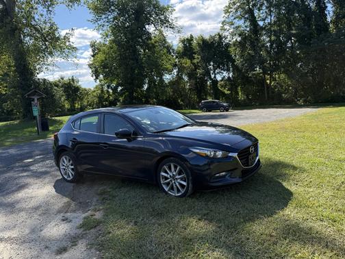 Blue 2017 Mazda Mazda3 Touring 2.5