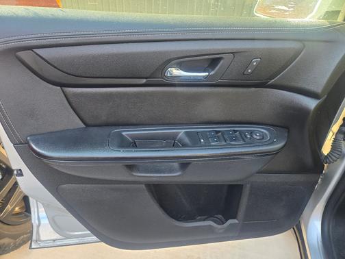 2017 Chevrolet Traverse 1LT