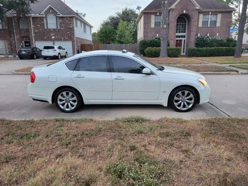 2007 INFINITI M35 x