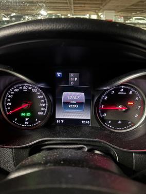 Gray 2018 Mercedes-Benz GLC 300 4MATIC