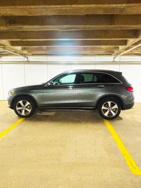 Gray 2018 Mercedes-Benz GLC 300 4MATIC