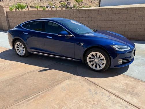 2017 Tesla Model S 75D