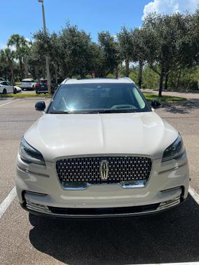 White 2021 Lincoln Aviator Reserve AWD