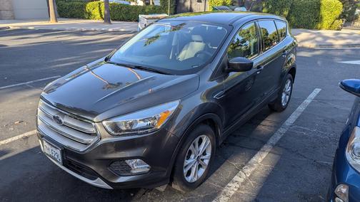 Gray 2017 Ford Escape SE
