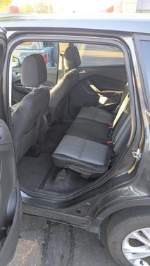 Gray 2017 Ford Escape SE