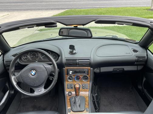2002 BMW Z3 2.5i Roadster