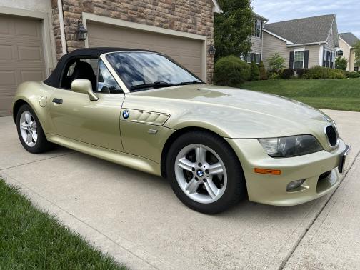 2002 BMW Z3 2.5i Roadster