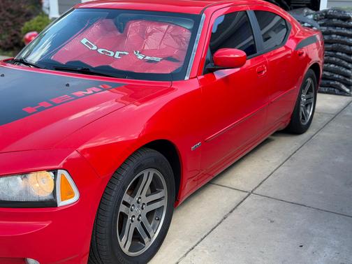 Red 2006 Dodge Charger R/T