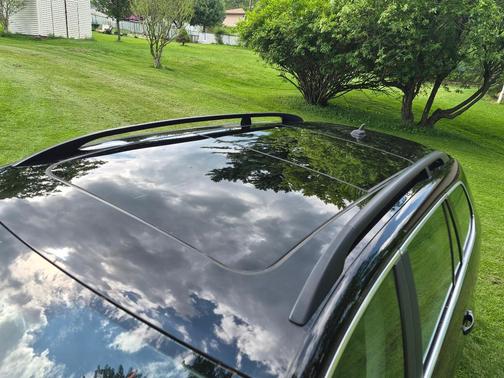 Black 2013 Volkswagen Jetta SportWagen TDI