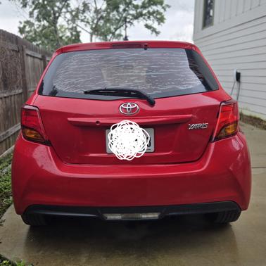 2015 Toyota Yaris L
