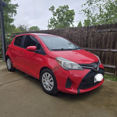 2015 Toyota Yaris L