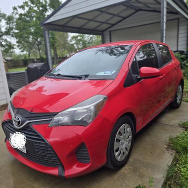 2015 Toyota Yaris L