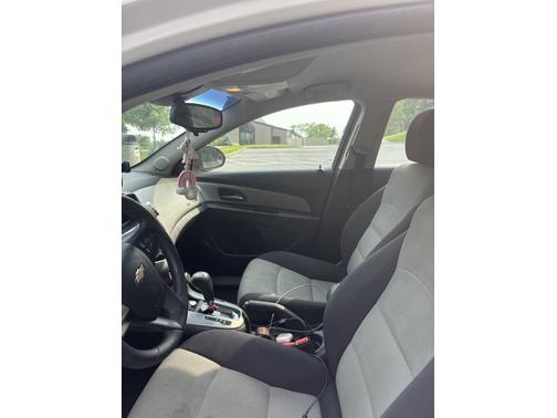 2013 Chevrolet Cruze LS
