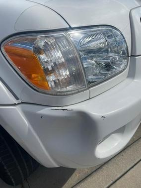 White 2006 Toyota Sequoia SR5
