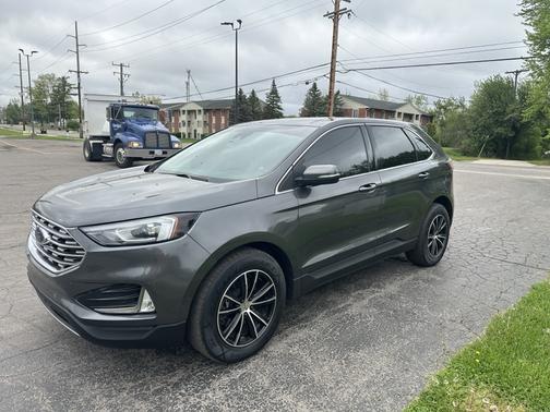 2020 Ford Edge SEL