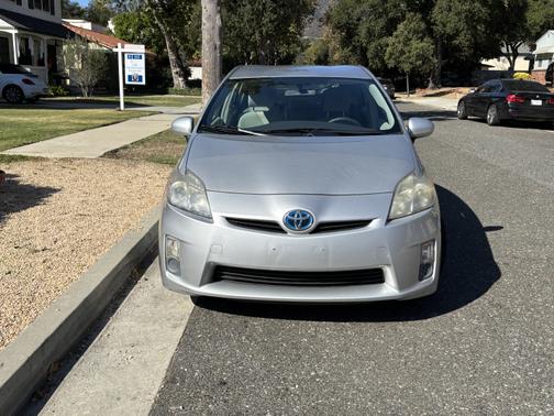 2010 Toyota Prius I